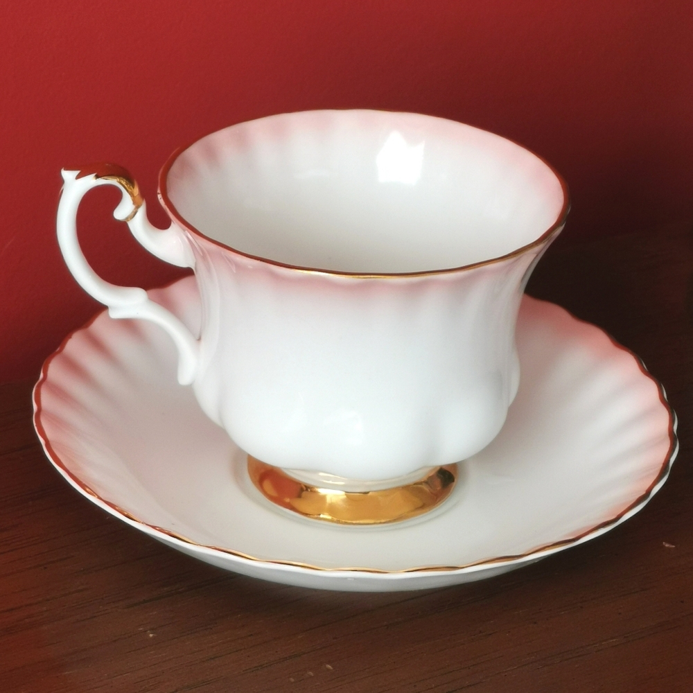 Royal Albert "RAINBOW" Pink White Cup & Saucer - Picture 2 of 7